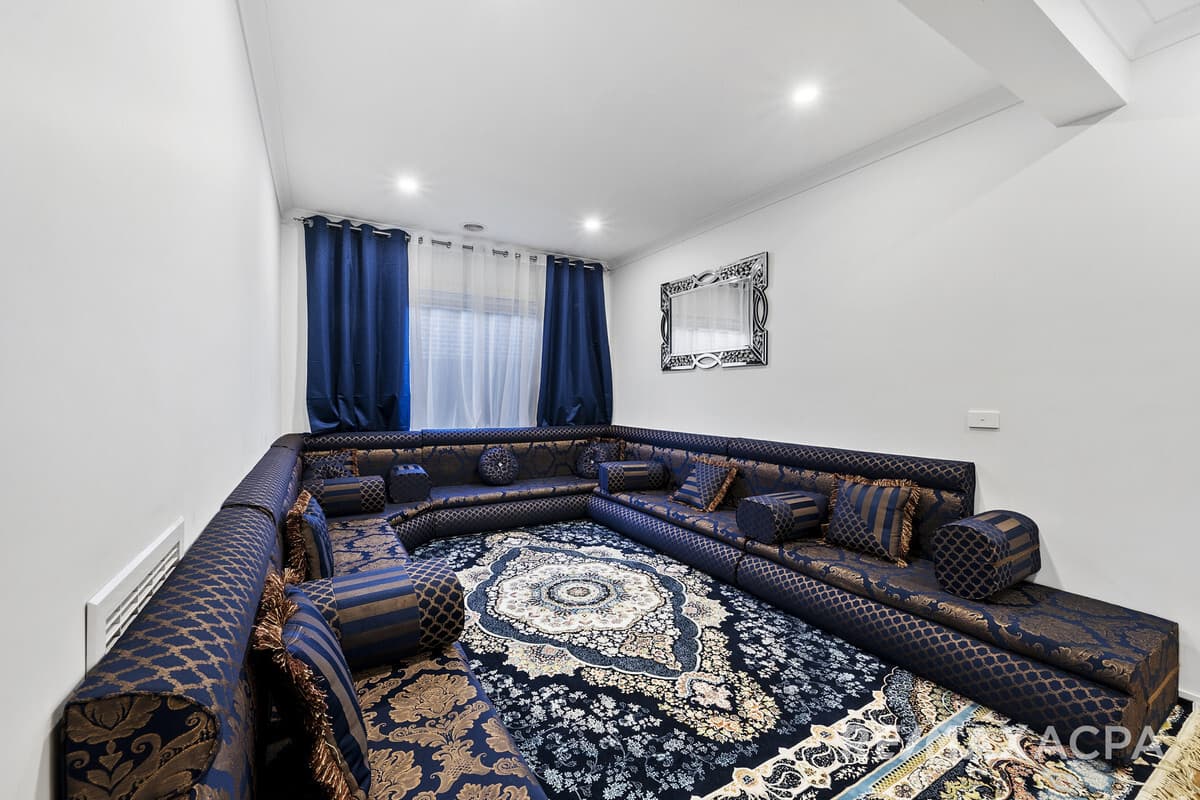 24 Emblem Street Tarneit VIC 3029, Tarneit - Thumbnail 8