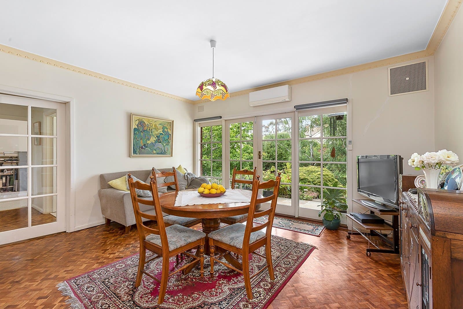 119 Woodland Street, Essendon VIC 3040, Essendon - Thumbnail 2
