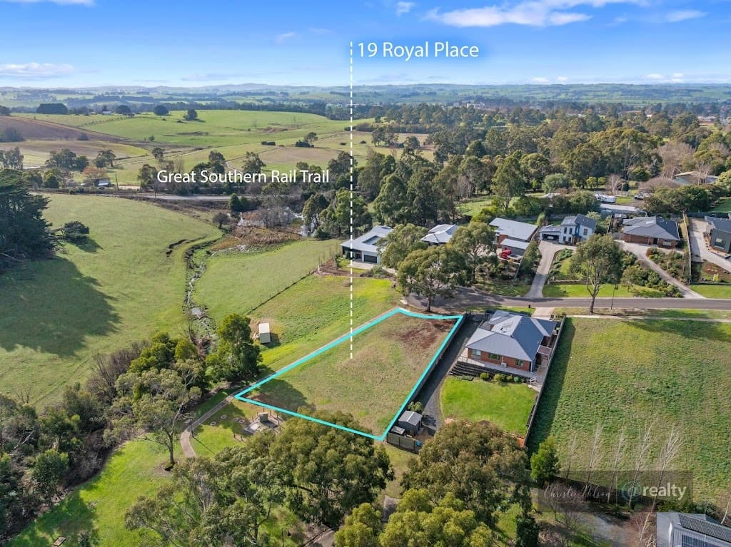 19 Royal Place, Leongatha, VIC, 3953, Leongatha - Image 1