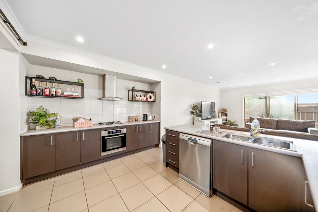 21 Jetty Road, Werribee South, VIC, 3030, Werribee South - Thumbnail 3
