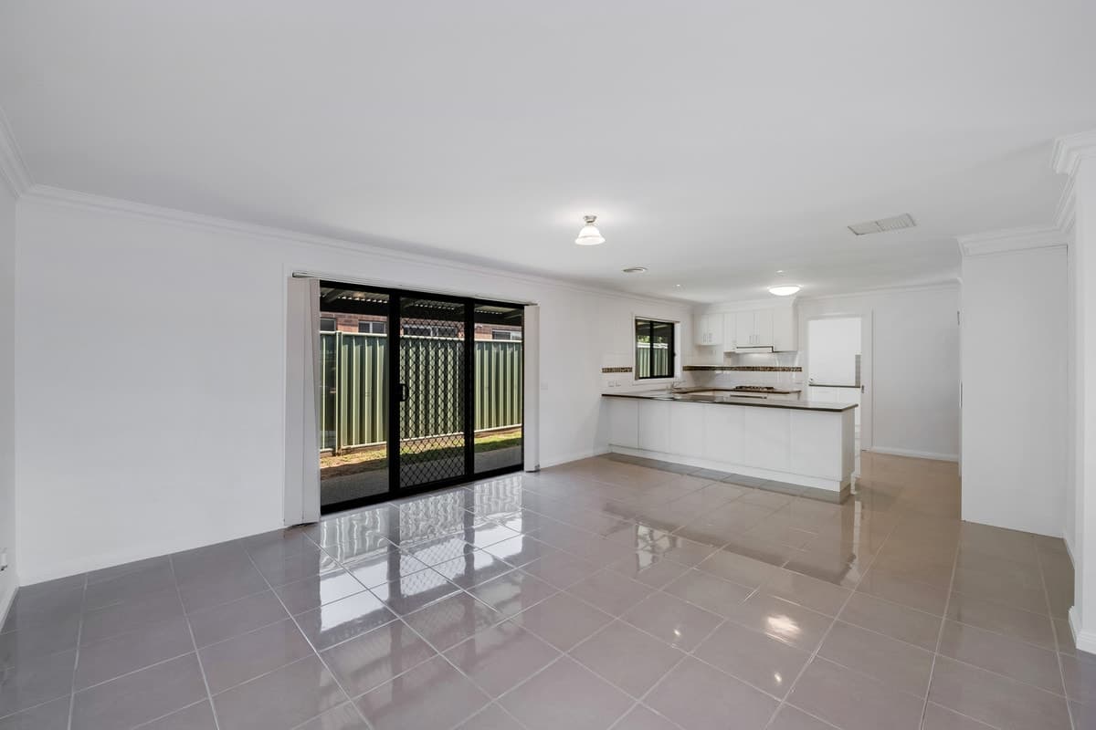 14 Lyndam Avenue, Maiden Gully VIC 3551, Maiden Gully - Thumbnail 3
