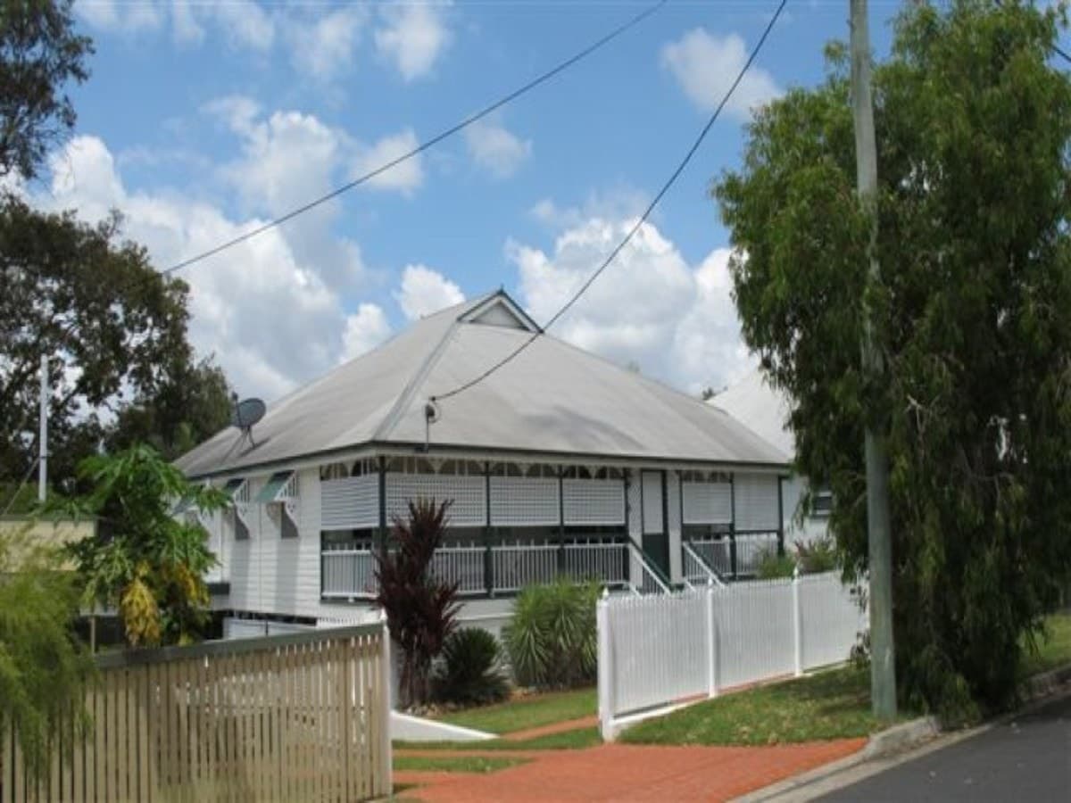 21 Cousins Street, The Range QLD, The Range - Thumbnail 2