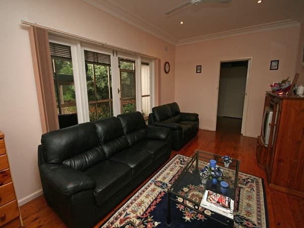 139 Hawkesbury Rd, Springwood, NSW, 2777, Palm Beach - Thumbnail 3