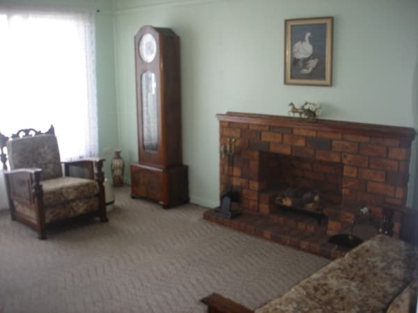 1/95-97 Ware Street, Fairfield, NSW, 2165, Beaconsfield - Thumbnail 2