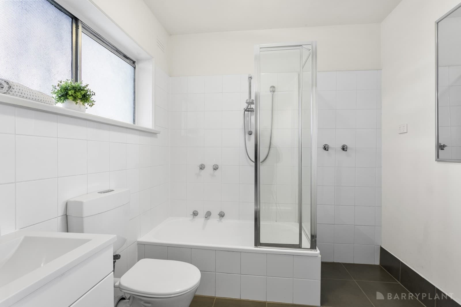 2/7 Burns Avenue, Clayton South, VIC 3169, Clayton South - Thumbnail 4