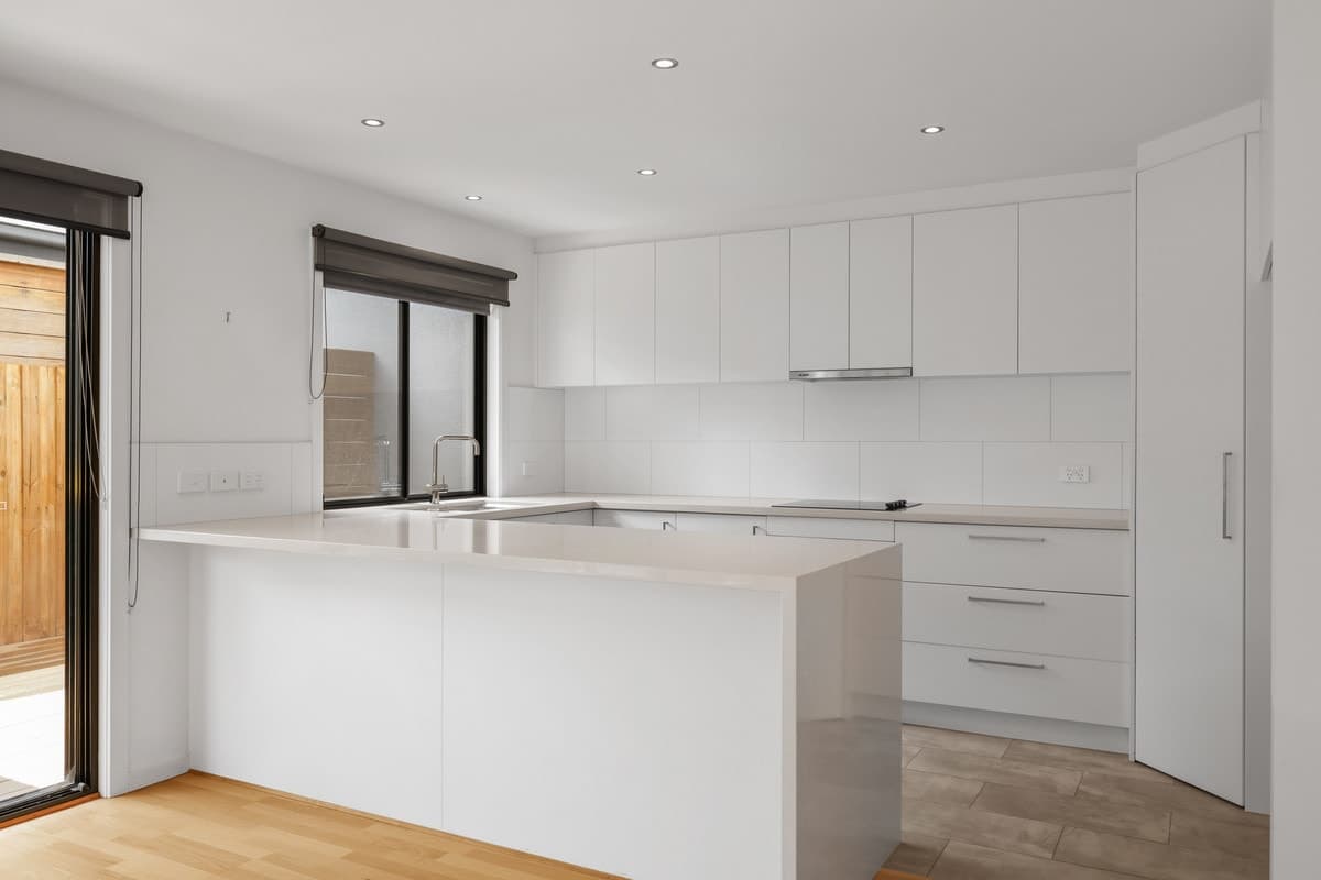 2 / 5 Wynne Road, San Remo VIC 3925, San Remo - Thumbnail 3