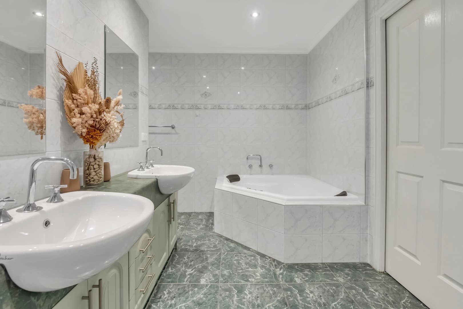 7 Orlando Drive, Roxburgh Park, VIC 3064, Roxburgh Park - Thumbnail 6