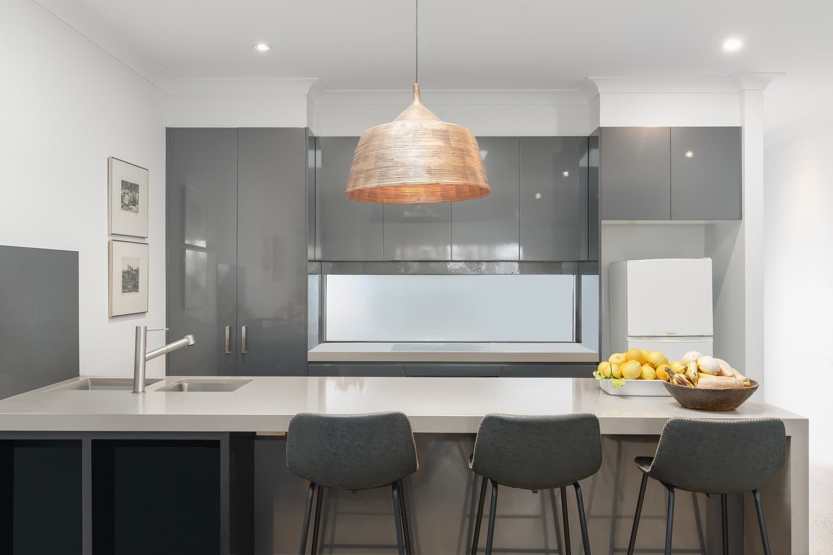 2/21 Stinton Avenue, Newtown, VIC 3220, Newtown - Thumbnail 2