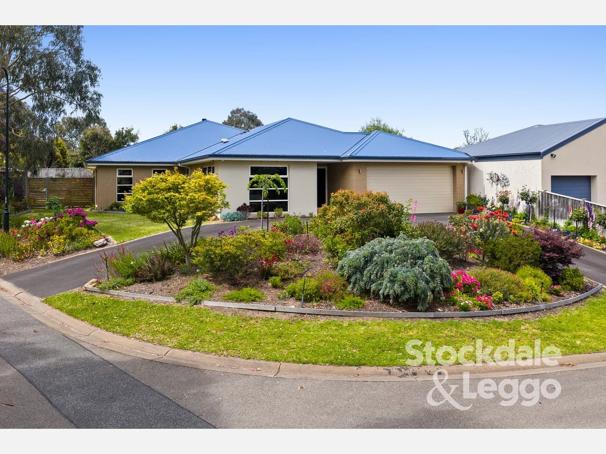 8 Tupong Place, Rosebud VIC 3939, Rosebud - Image 1