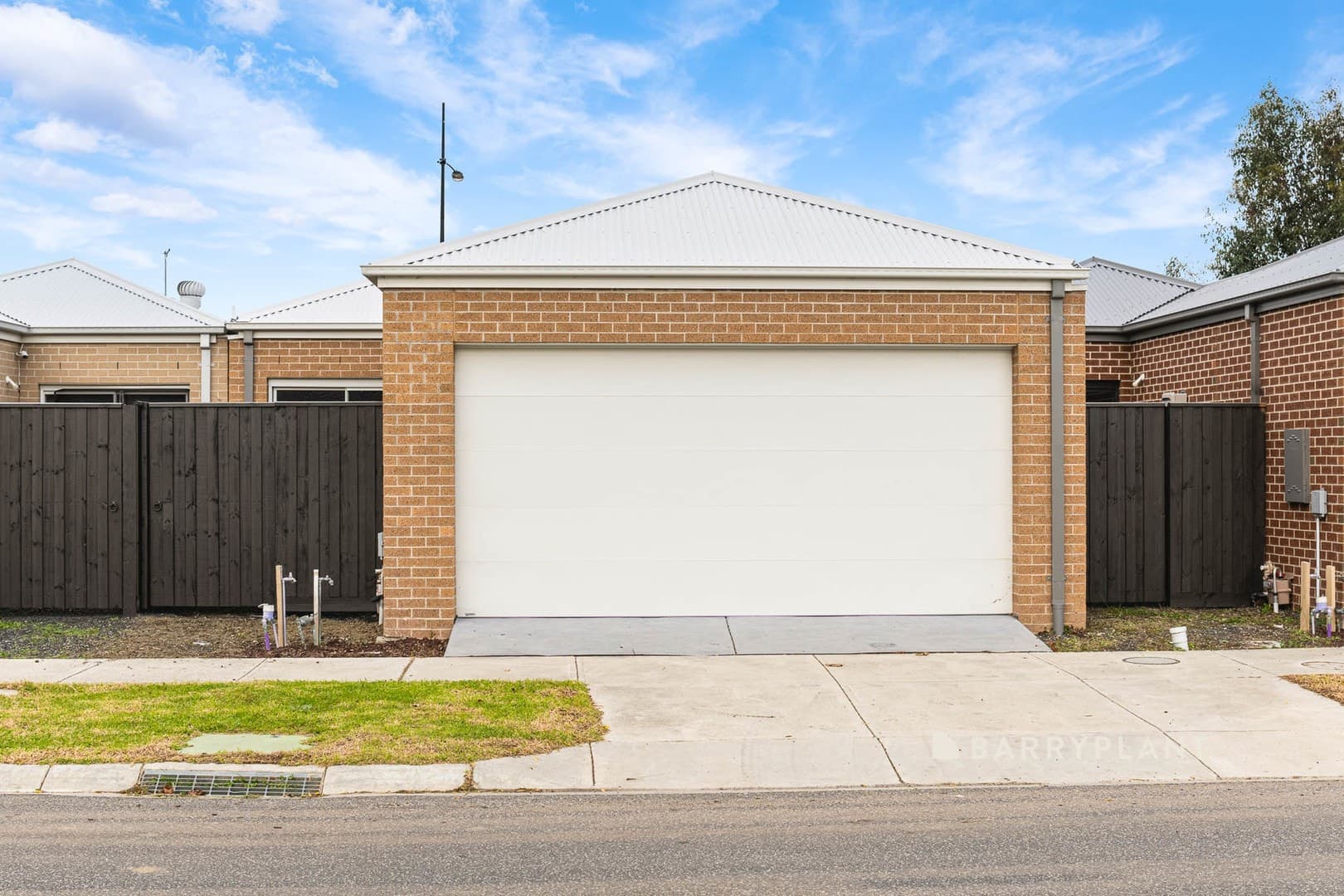 308 Rix Road, Officer, VIC 3809, Officer - Thumbnail 3