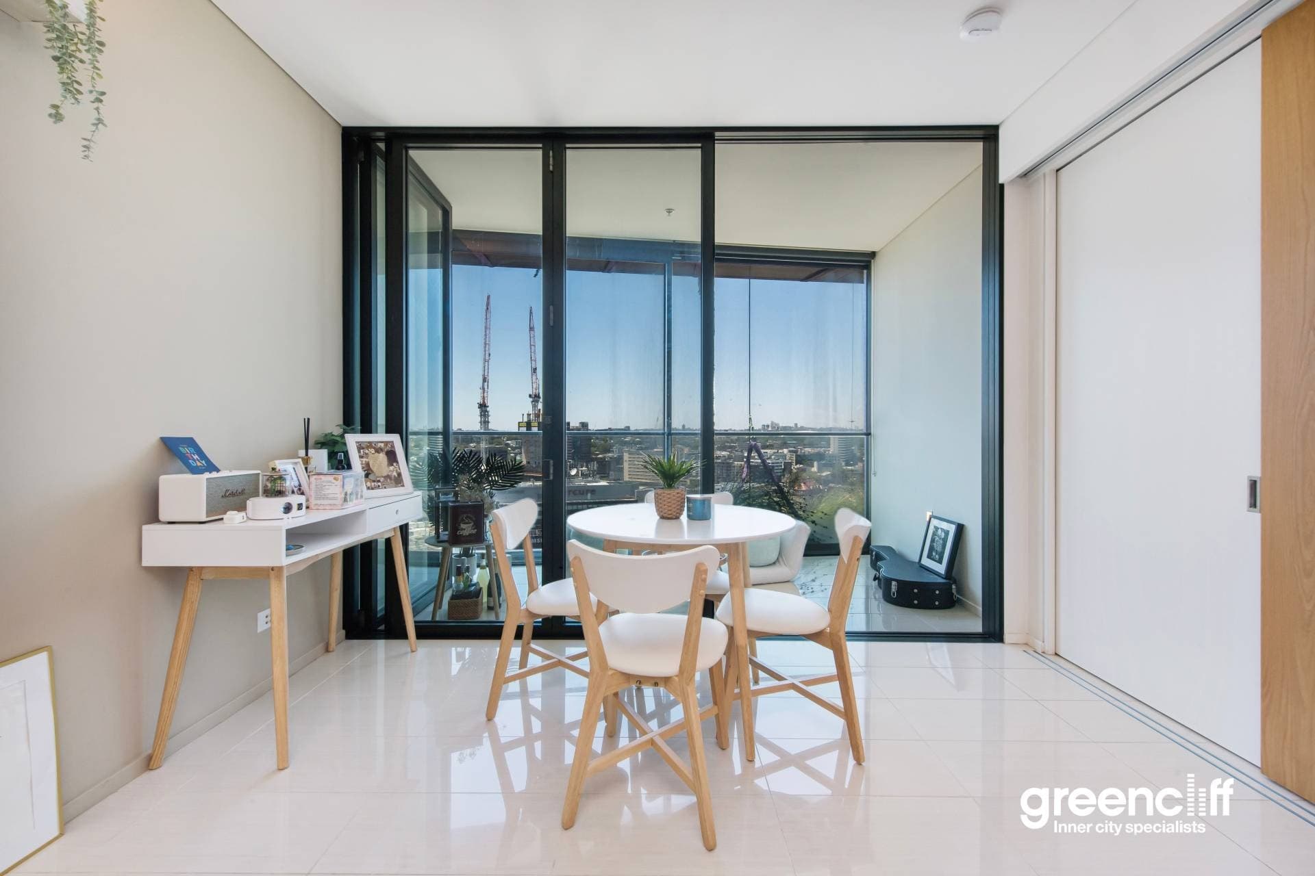 1/34 Ironbark Drive, Chippendale - Thumbnail 2