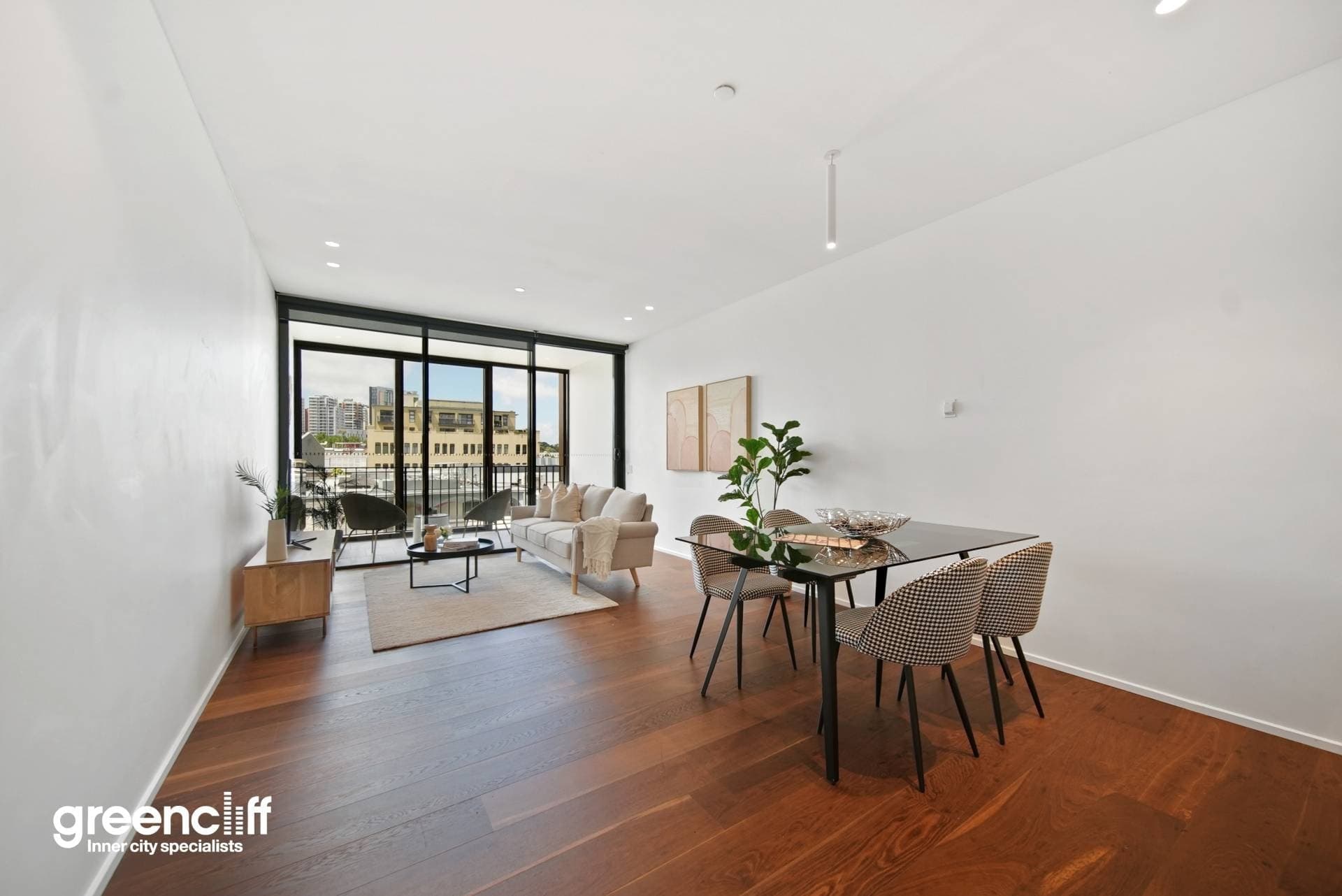 409, 8 Central Park Avenue, Chippendale - Image 1