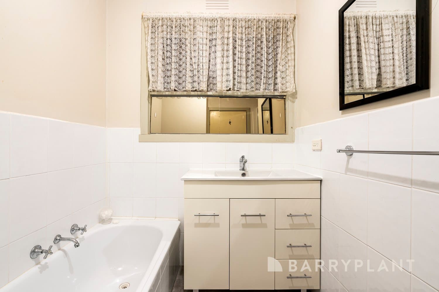 7 Donach Crescent, Bundoora, VIC 3083, Bundoora - Thumbnail 5