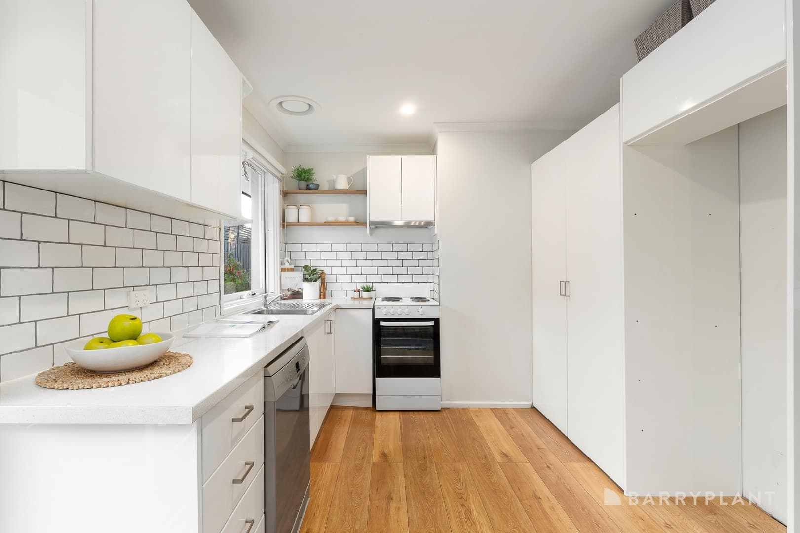 4/6 Crown Avenue, Mordialloc, VIC 3195, Mordialloc - Image 1