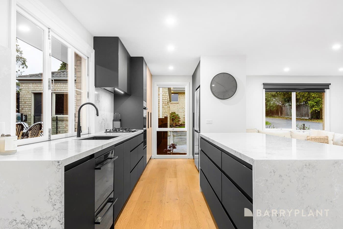 4/12 Vinter Avenue, Croydon, VIC 3136, Croydon - Thumbnail 2