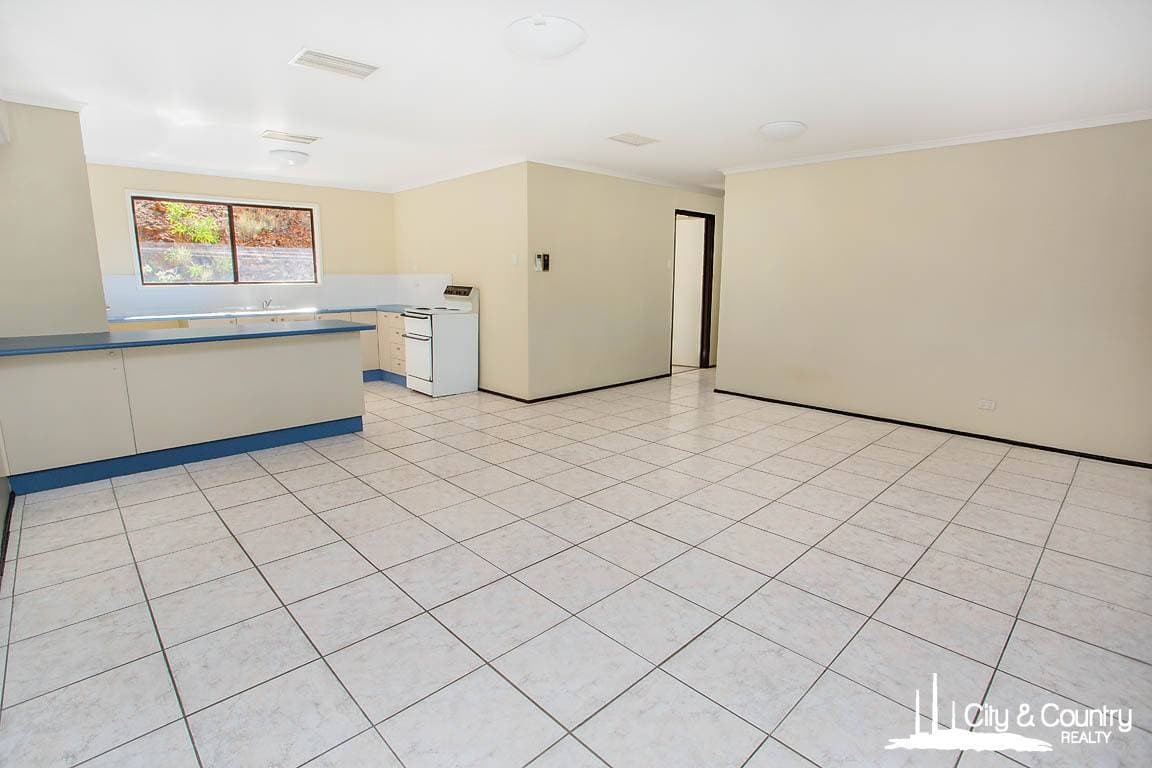 8 Camooweal Street, Mount Isa, Mount Isa - Thumbnail 3