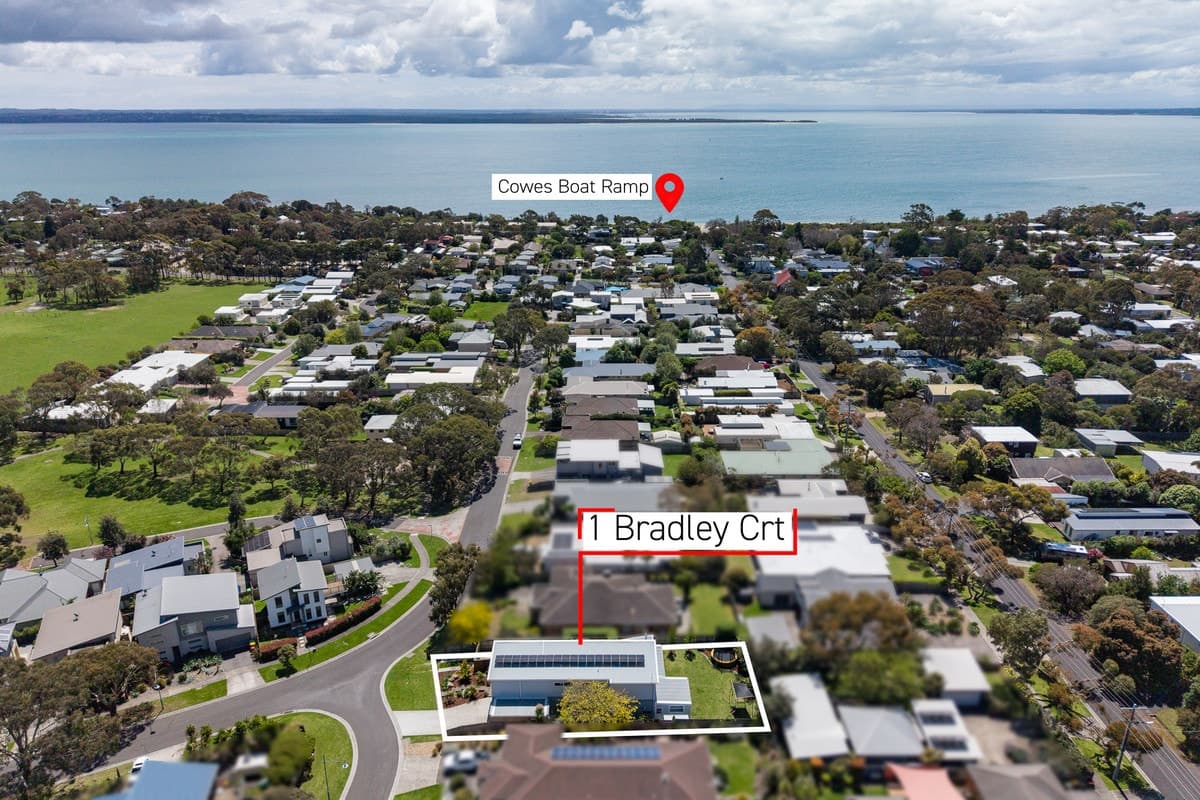 1 Bradley Court, Cowes VIC 3922, Cowes - Thumbnail 3