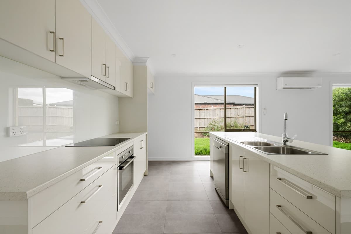 43 Seagrove Way, Cowes VIC 3922, Cowes - Thumbnail 3