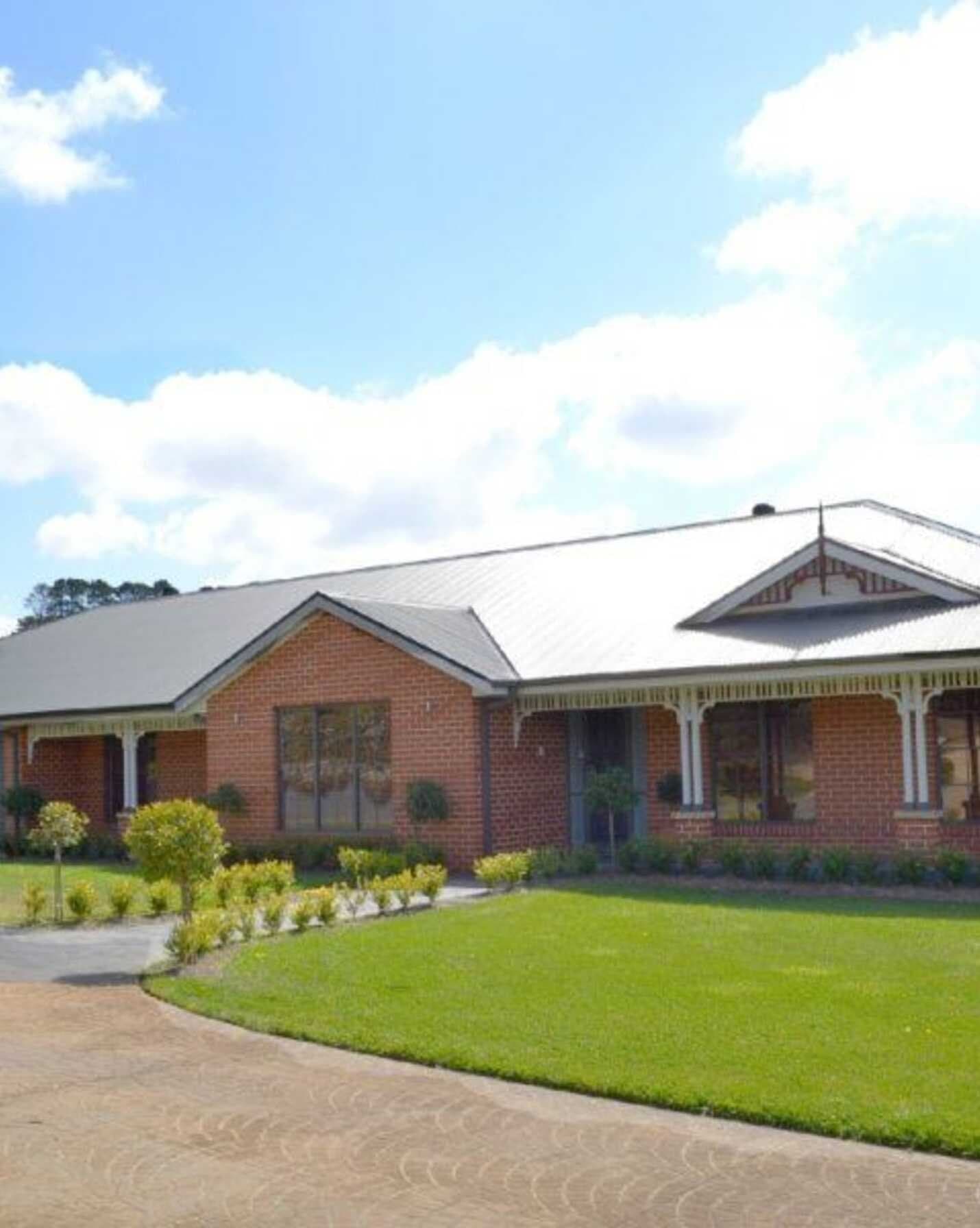 13-15 The Stables Place Moss Vale, Moss Vale - Image 1