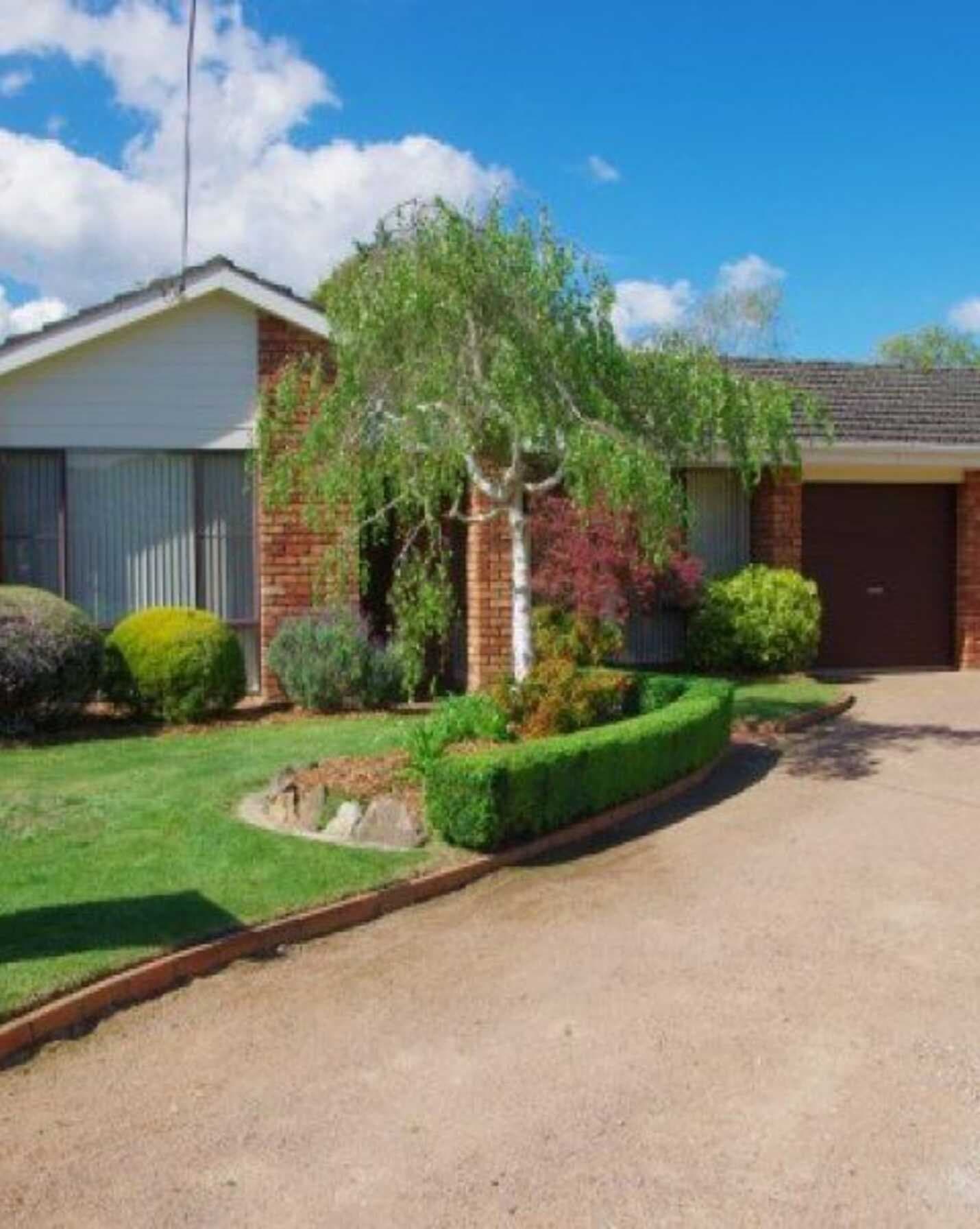 2 Paul Crescent Moss Vale, Moss Vale - Image 1