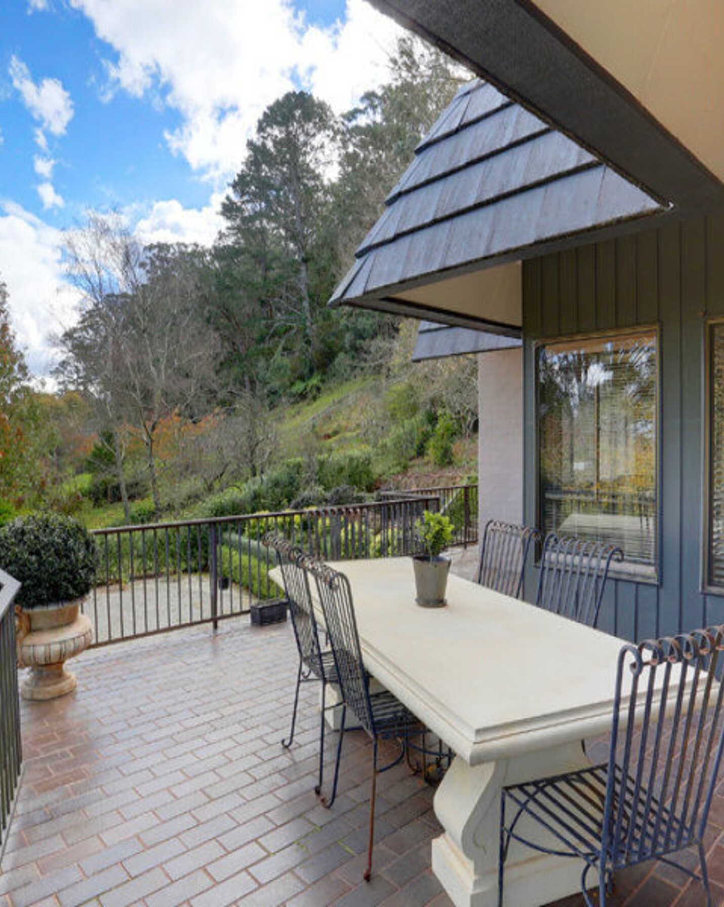 24 Gladstone Road Bowral, Bowral - Thumbnail 2