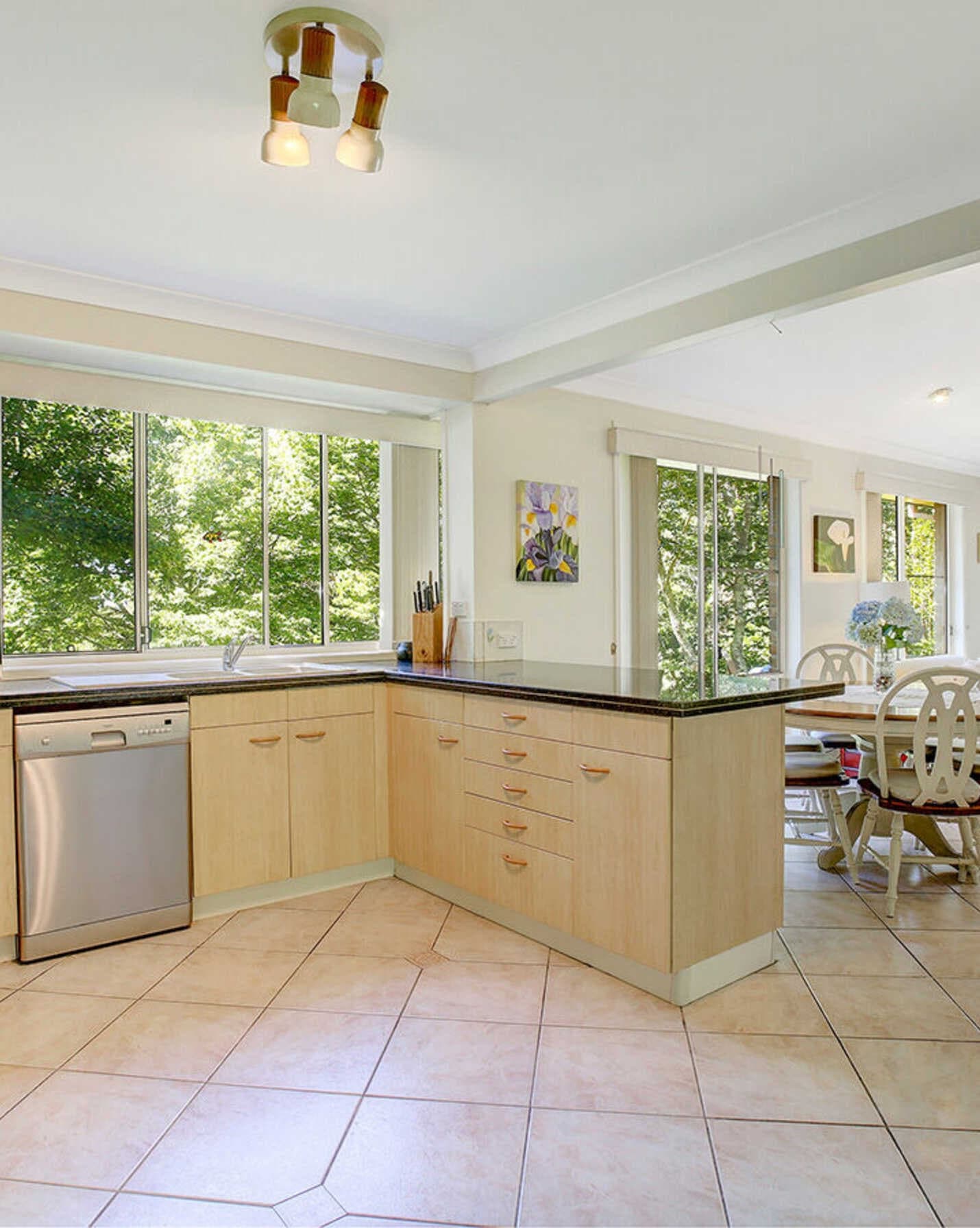 68 Garland Road Bundanoon, Bundanoon - Thumbnail 2