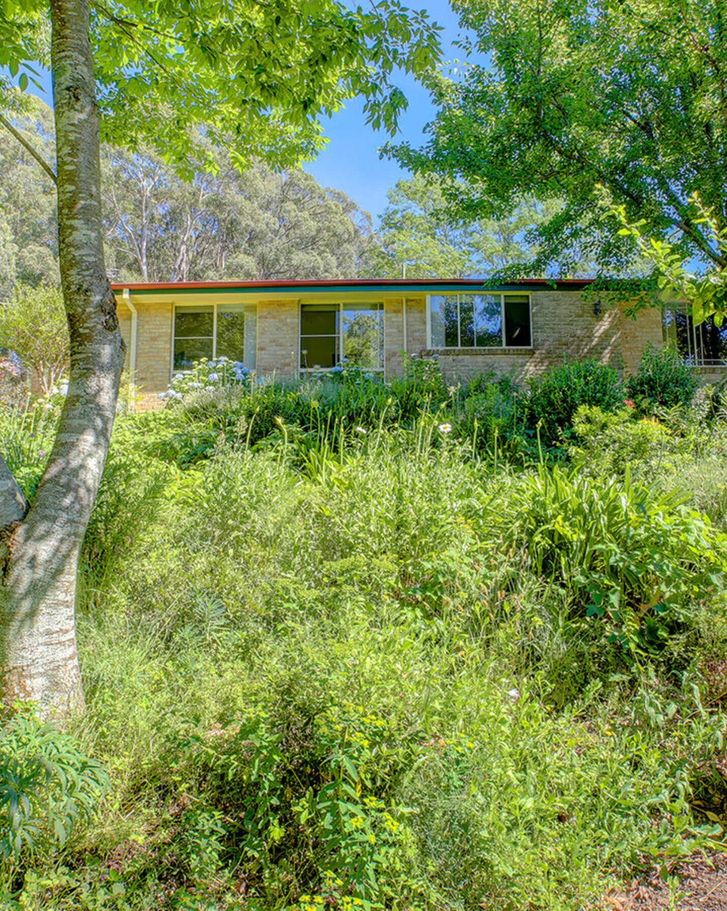68 Garland Road Bundanoon, Bundanoon - Thumbnail 3