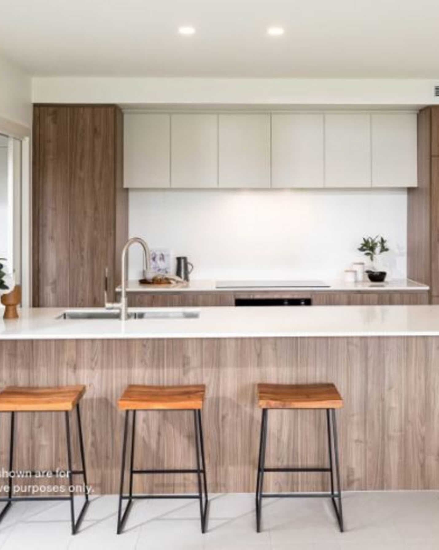 49 Kingston Avenue Gables, Gables - Thumbnail 2