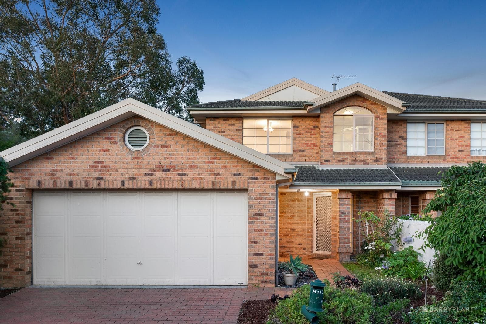 37 Kurrajong Way, Blackburn North, VIC 3130, Blackburn North - Thumbnail 2