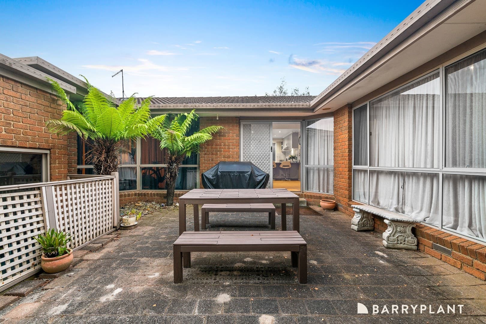 5 Ezard Close, Berwick, VIC 3806, Berwick - Thumbnail 2
