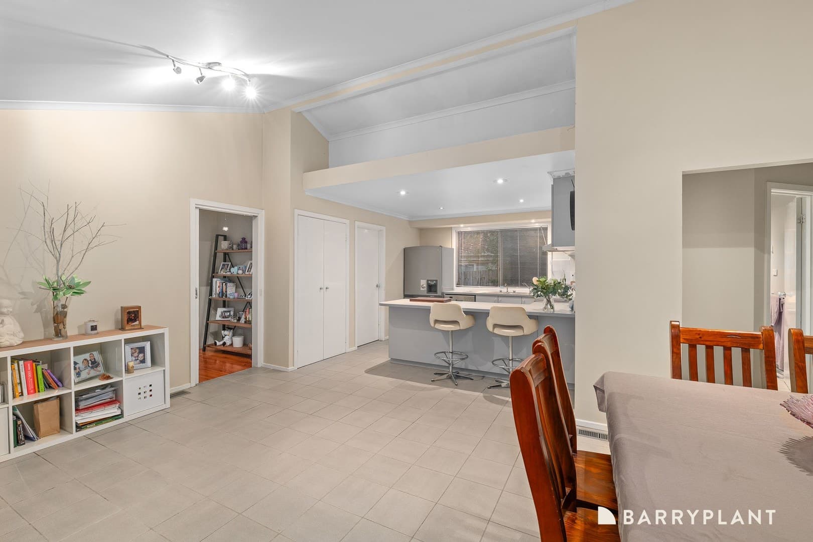5 Ezard Close, Berwick, VIC 3806, Berwick - Thumbnail 6