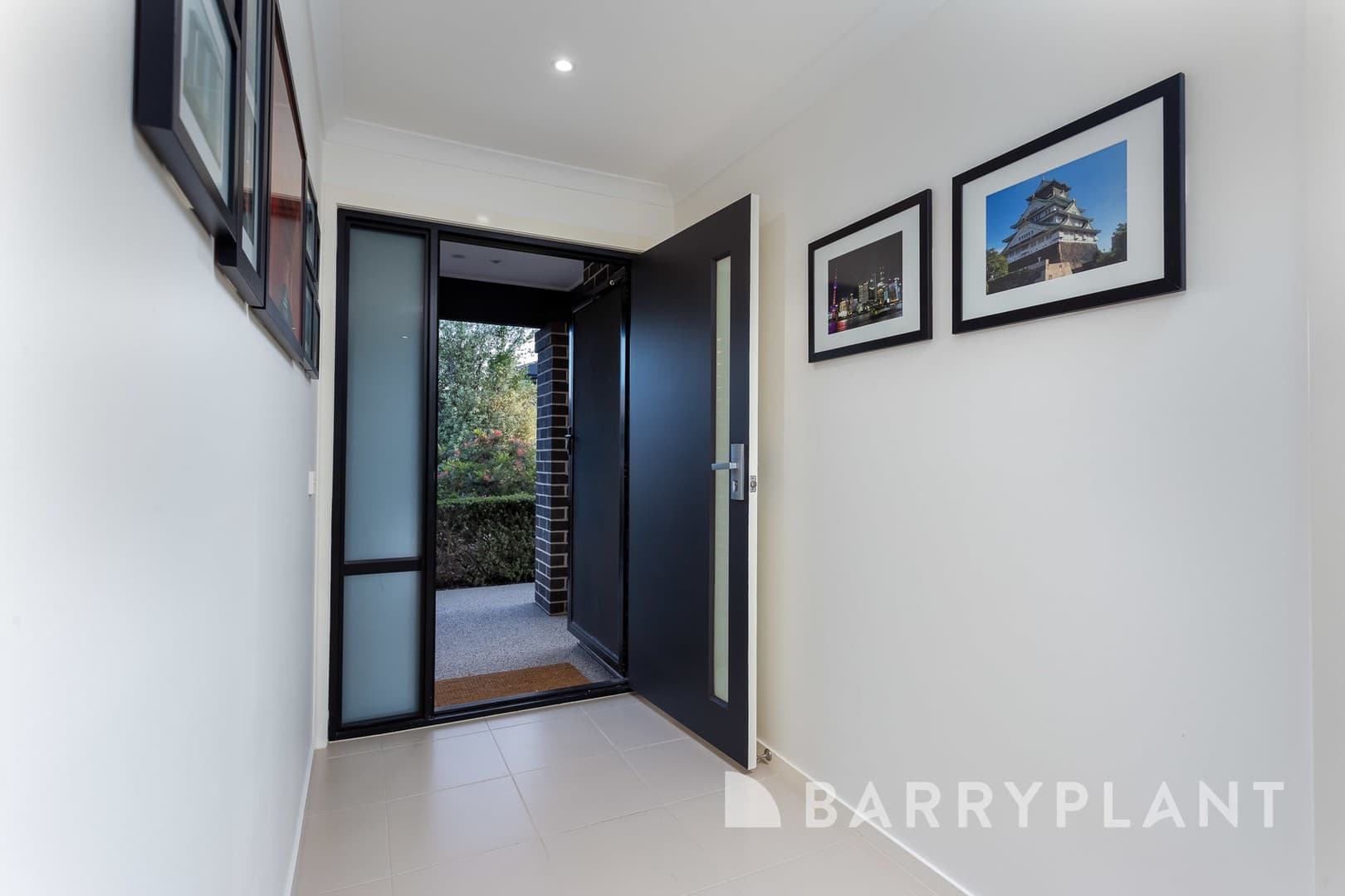 18 Fontana Avenue, Point Cook, VIC 3030, Point Cook - Thumbnail 3