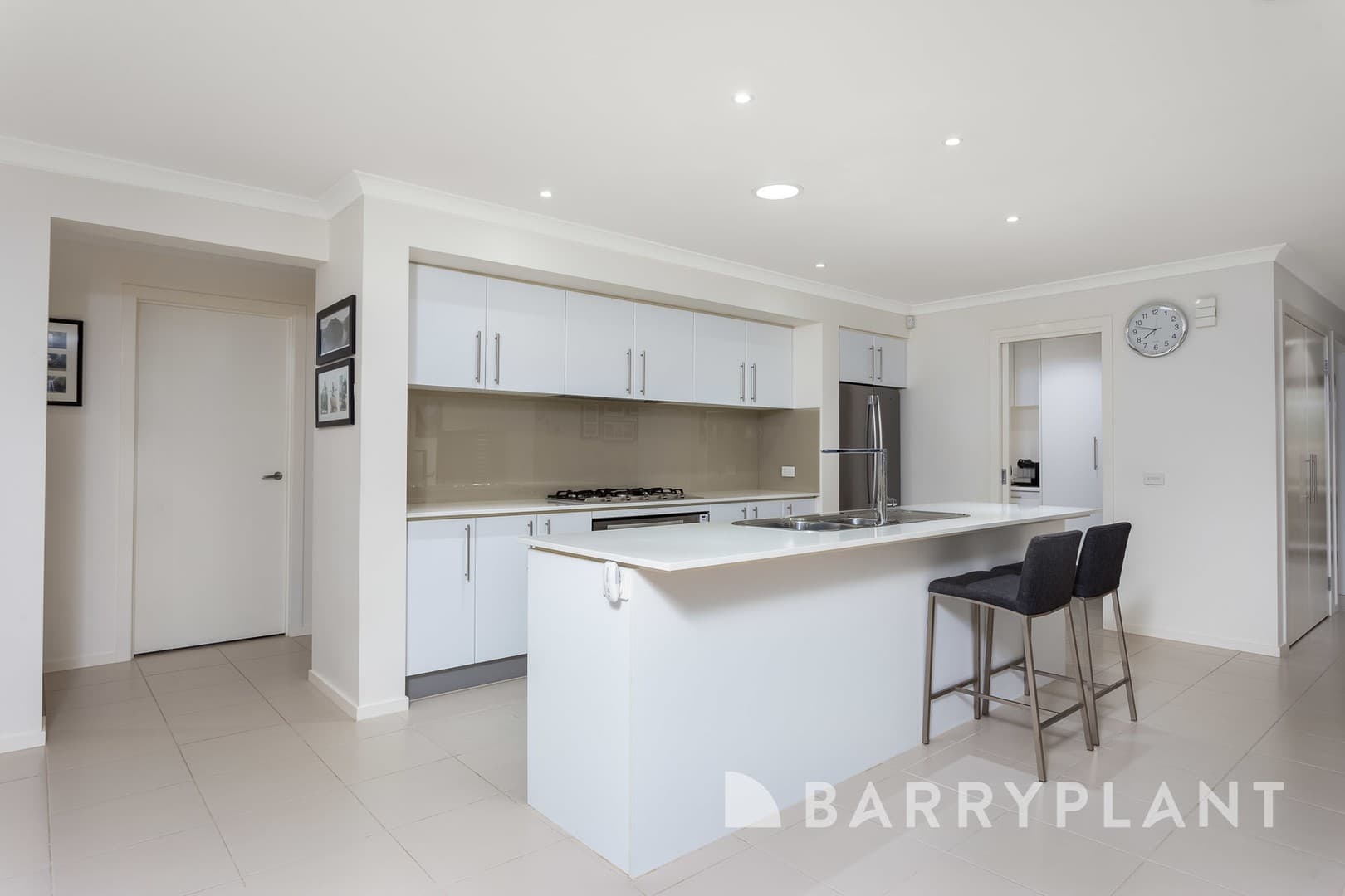 18 Fontana Avenue, Point Cook, VIC 3030, Point Cook - Thumbnail 7