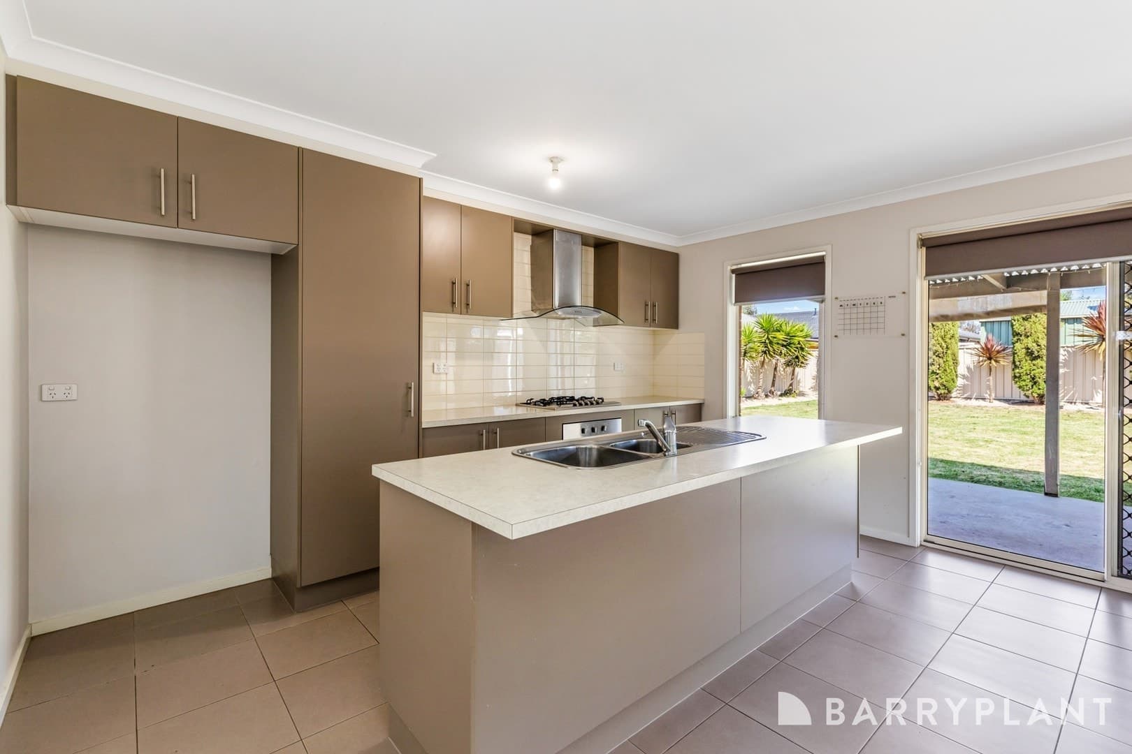 94 Bassett Drive, Strathfieldsaye, VIC 3551, Strathfieldsaye - Thumbnail 2