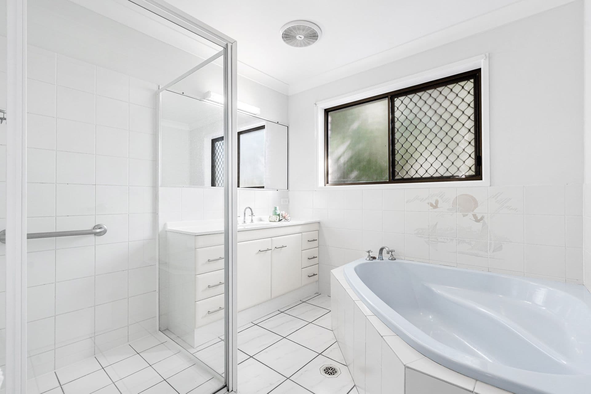 14 Melissa Street, Wynnum West, QLD, 4178, Doreen - Thumbnail 7