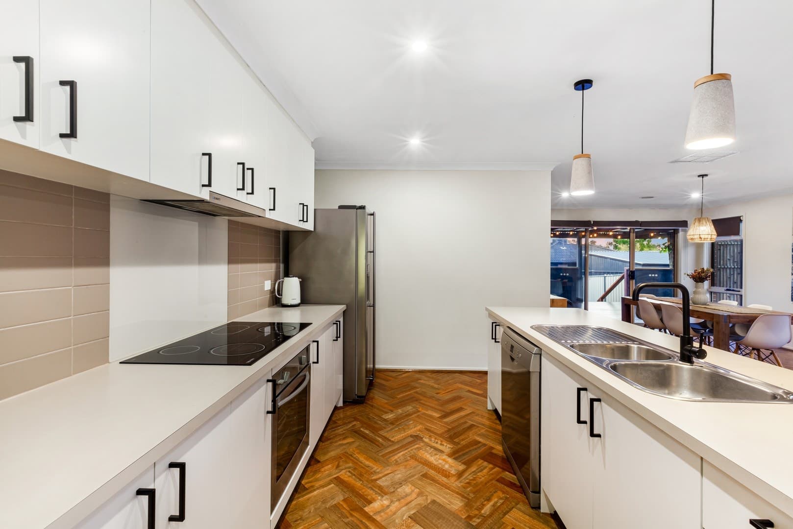 32 Lauricella Drive, Wallan, VIC 3756, Wallan - Thumbnail 3