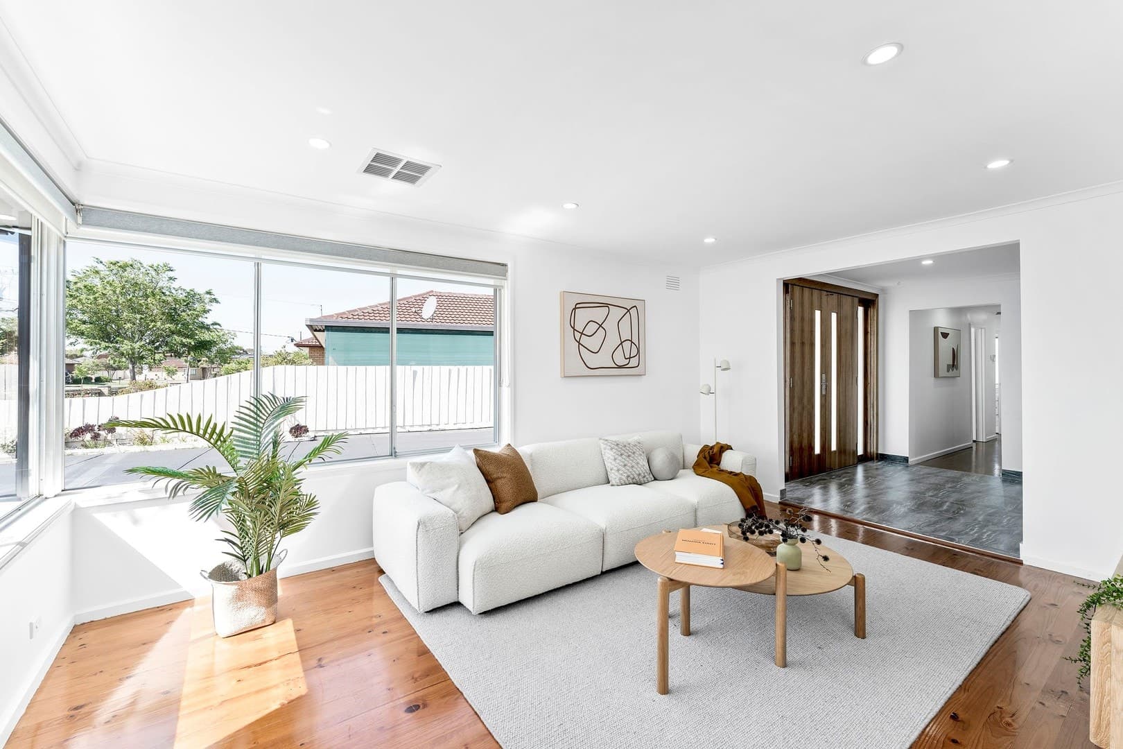 255 Carrick Drive, Gladstone Park, VIC 3043, Gladstone Park - Thumbnail 2