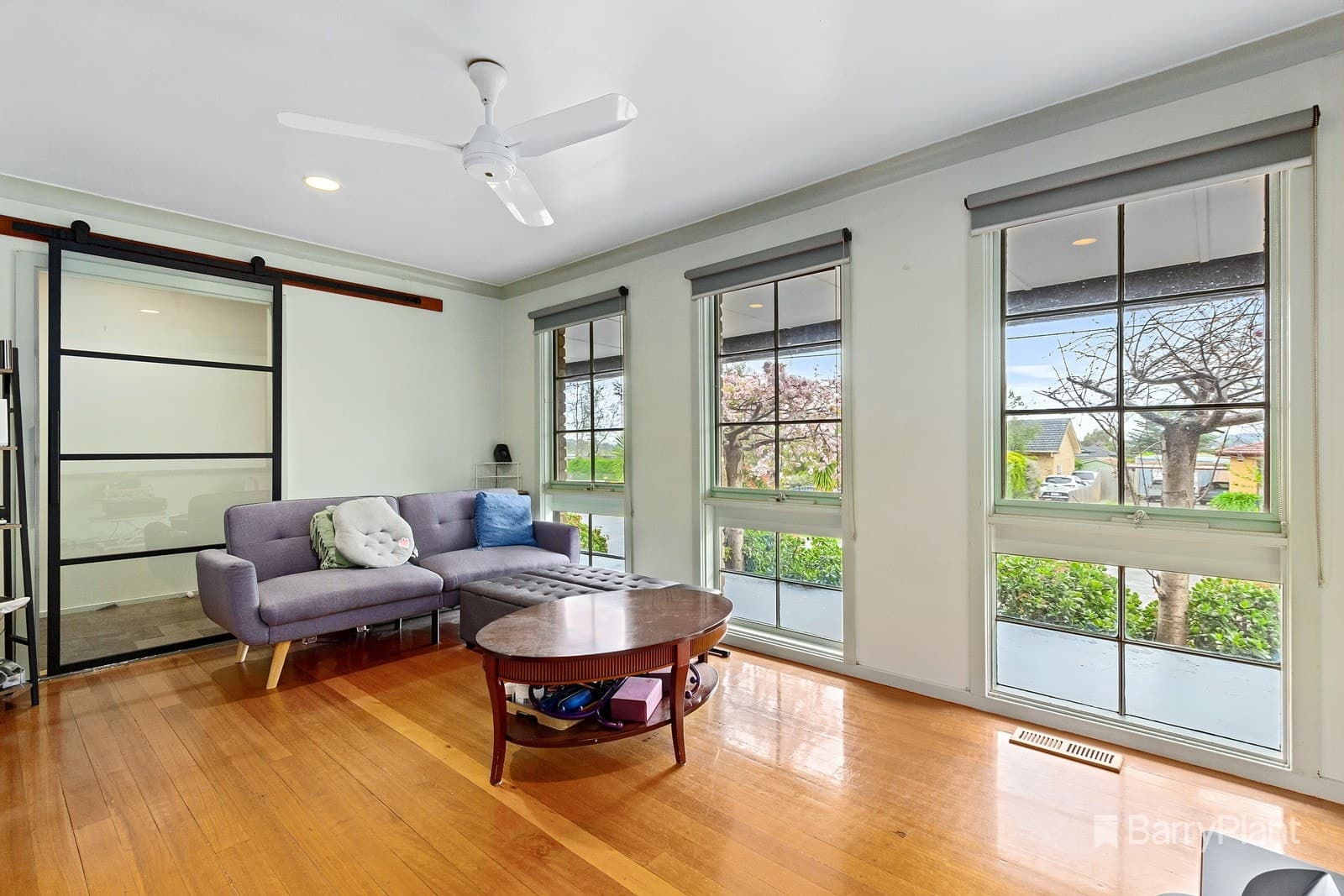 63 Edina Road, Ferntree Gully, VIC 3156, Ferntree Gully - Thumbnail 2