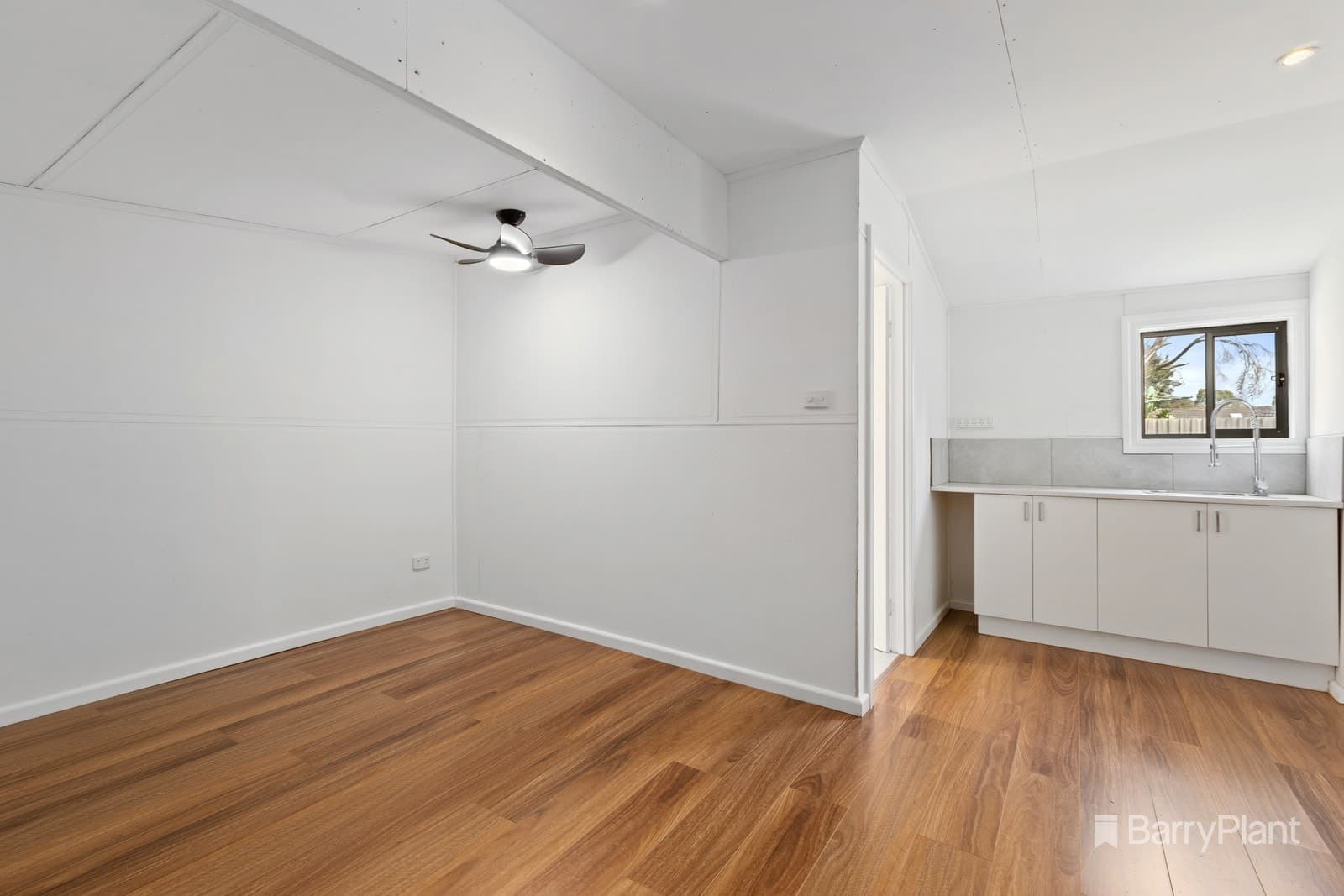 63 Edina Road, Ferntree Gully, VIC 3156, Ferntree Gully - Thumbnail 8