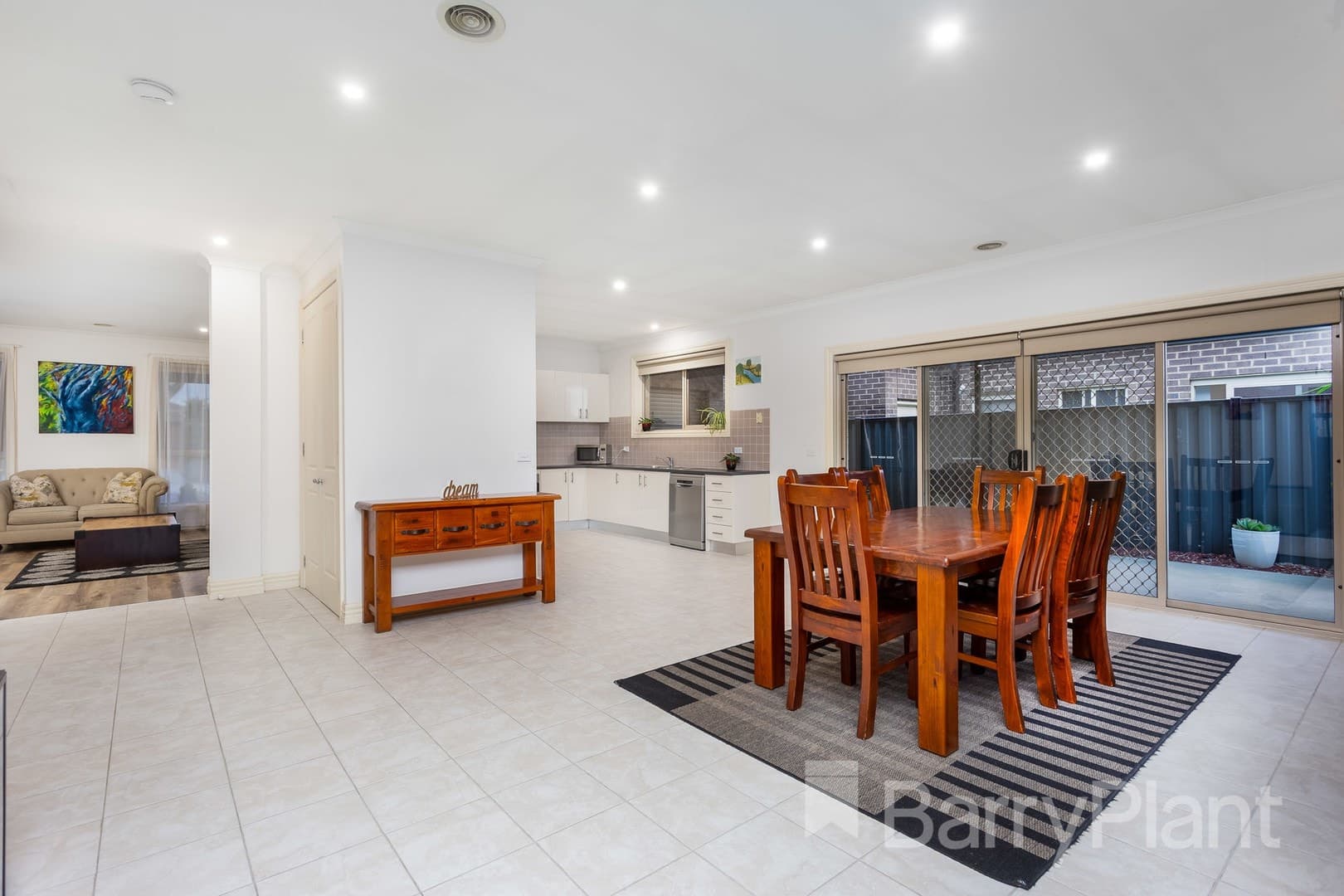 7 Sarsparilla Drive, Point Cook, VIC 3030, Point Cook - Thumbnail 5