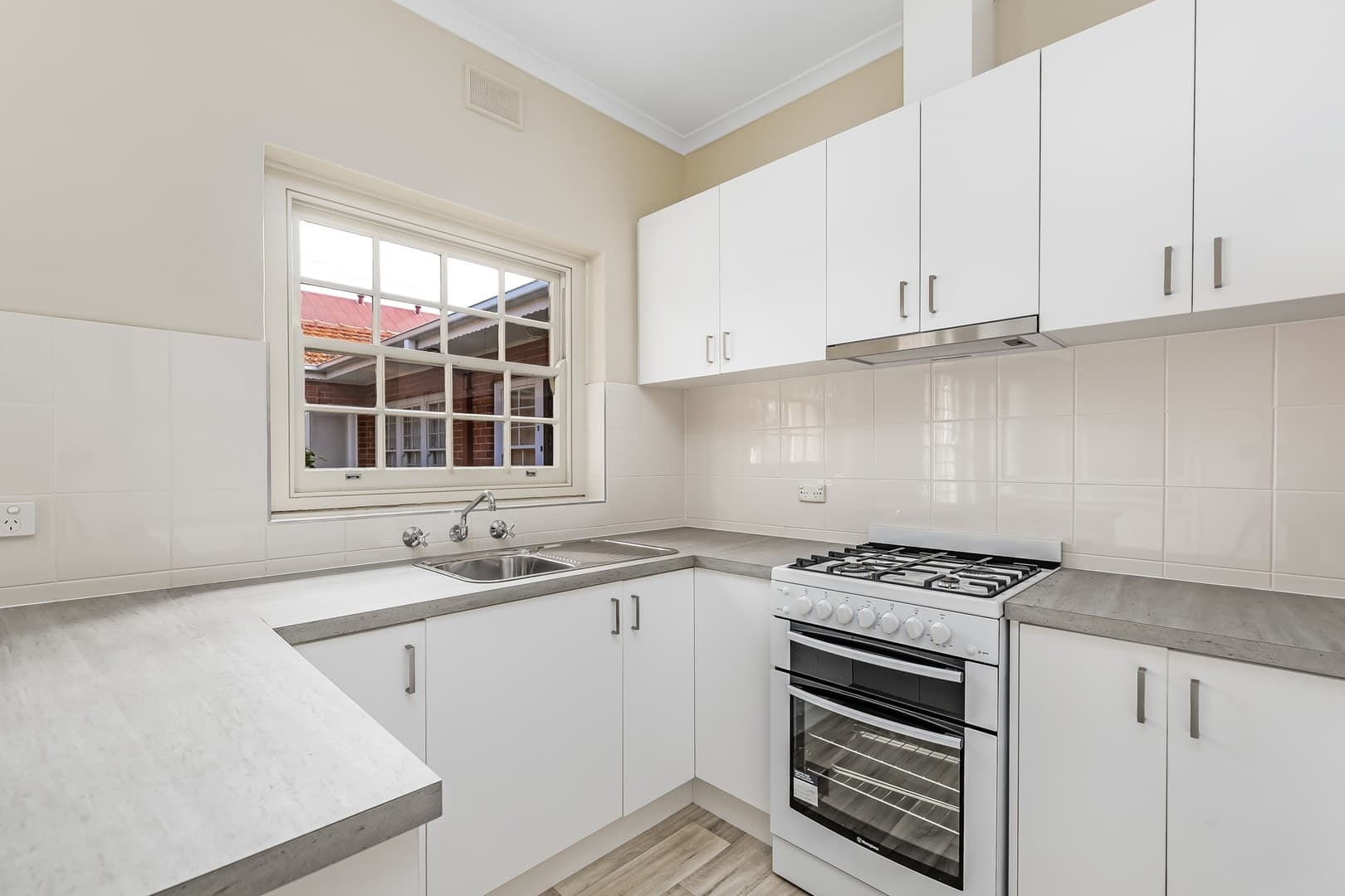 3/21 High StreetGlenelg, SA 5045, Glenelg - Thumbnail 8