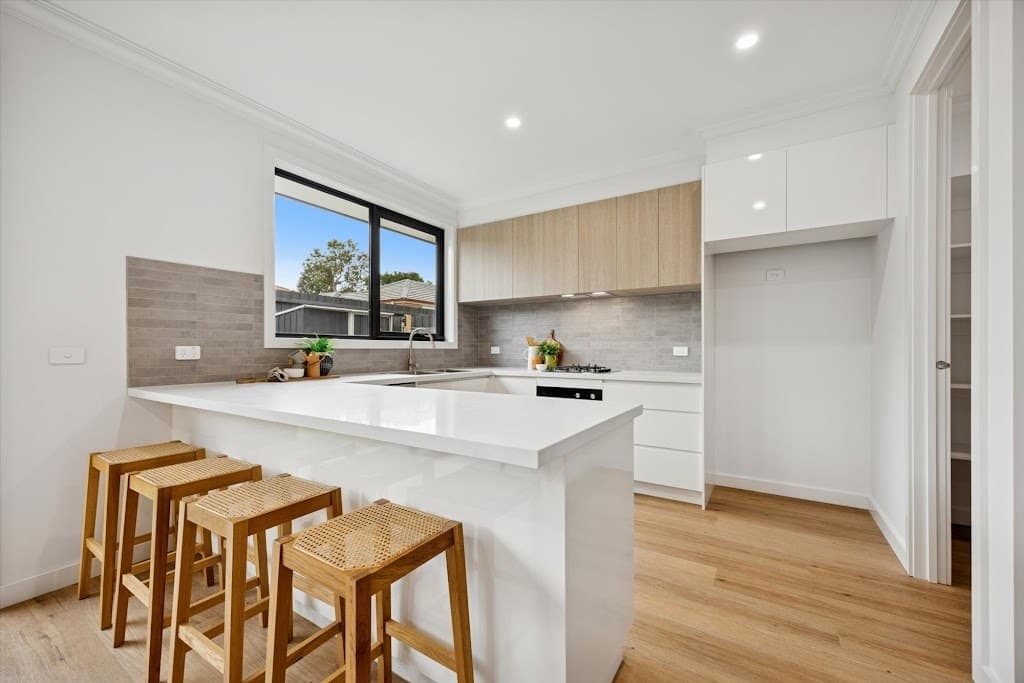 2/3 5/12 David Street, Knoxfield - Thumbnail 3