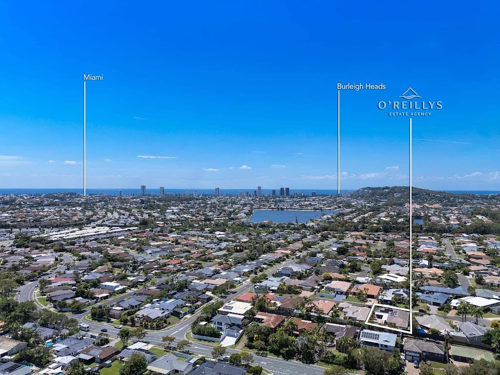 9 Treetop Court, Burleigh Waters, QLD, 4220, Burleigh Waters - Thumbnail 2