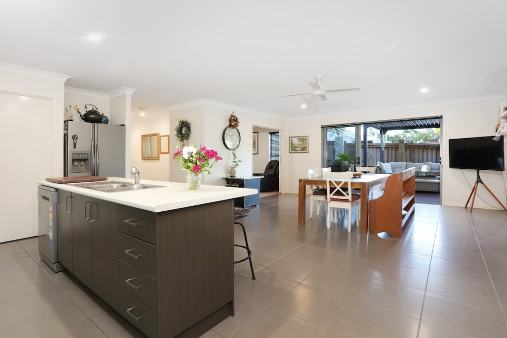 23 Riverview Road, Nerang, QLD, 4211, Nerang - Thumbnail 2