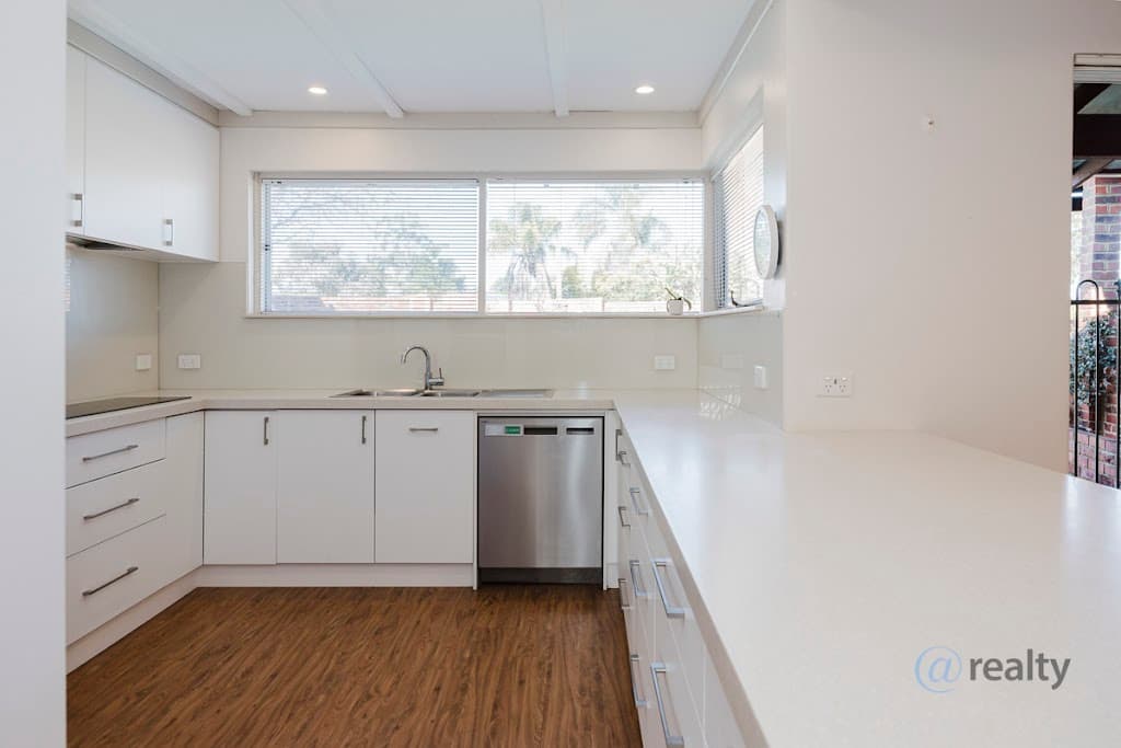 30 Bartling Crescent, Bateman, WA, 6150, Bateman - Thumbnail 3