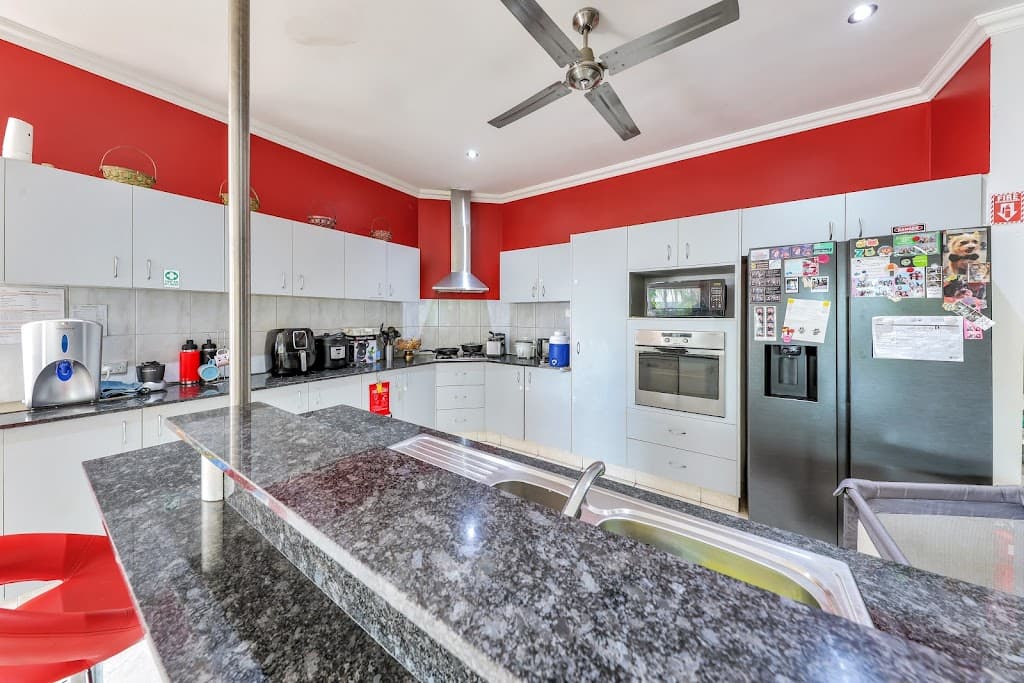 10 Yirra Crescent, Rosebery, NT, 0832, Rosebery - Thumbnail 4
