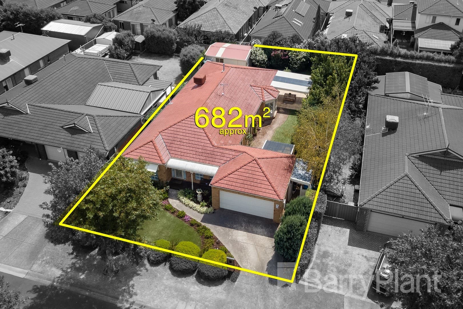 4 Dunkirk Drive, Point Cook, VIC 3030, Point Cook - Thumbnail 2
