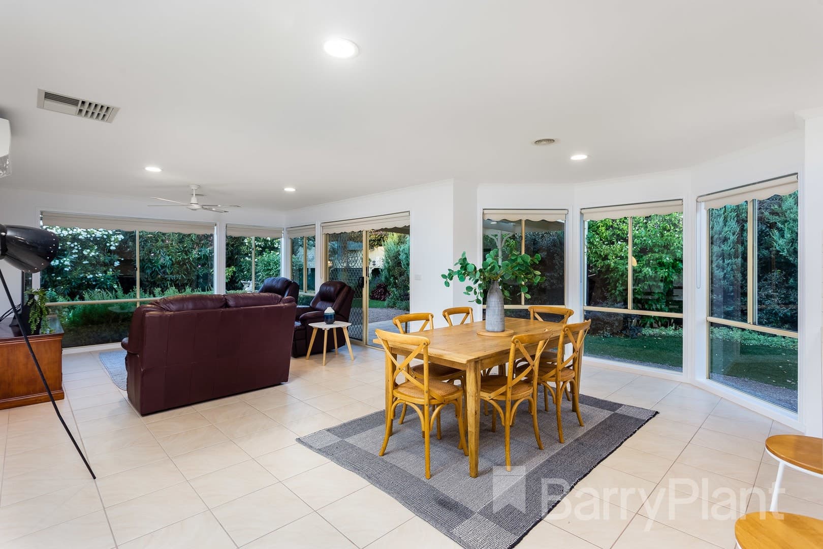 4 Dunkirk Drive, Point Cook, VIC 3030, Point Cook - Thumbnail 7