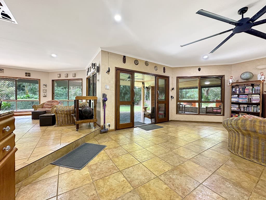 22-24 Watervale Close, Redlynch, QLD, 4870, Redlynch - Thumbnail 7