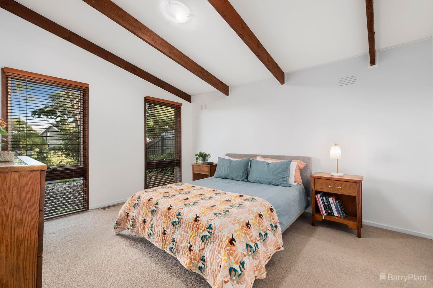 8 Highland Avenue, Mitcham, VIC 3132, Mitcham - Thumbnail 6